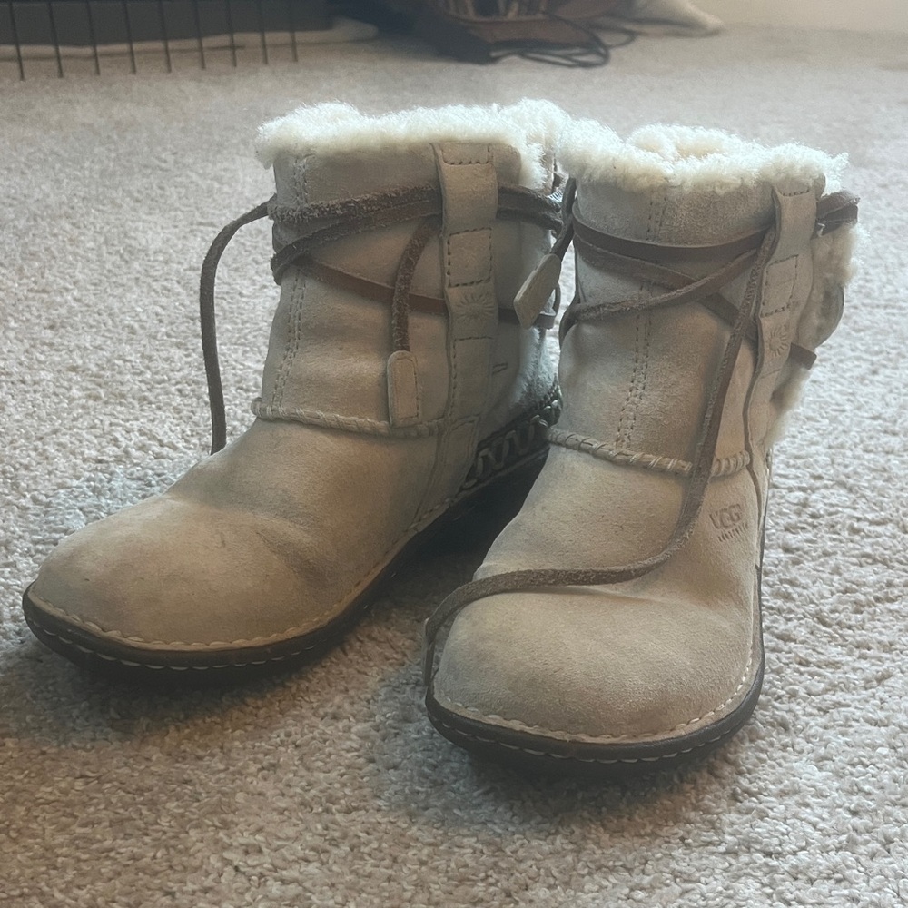 UGG Boho Tribal Suede Leather Sheepskin Ankle Boots